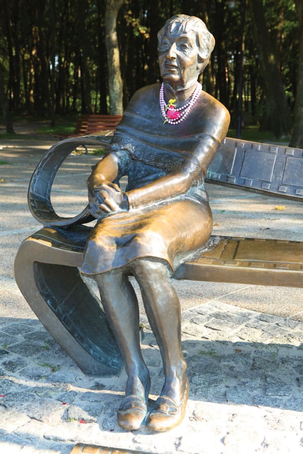 Ustka - Irena Kwiatkowska